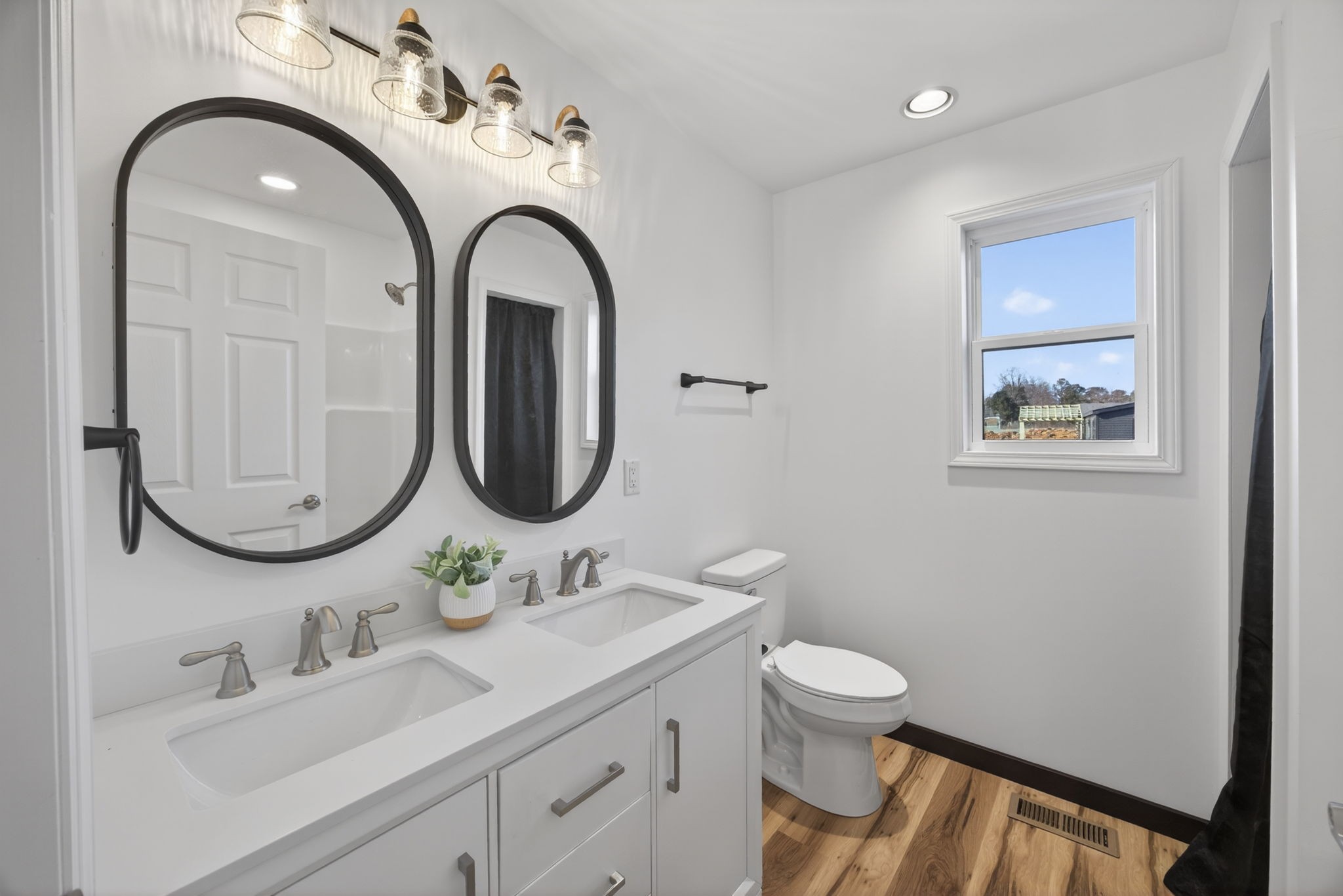 233 Ralph Spivey Lane Gainesboro TN 38562