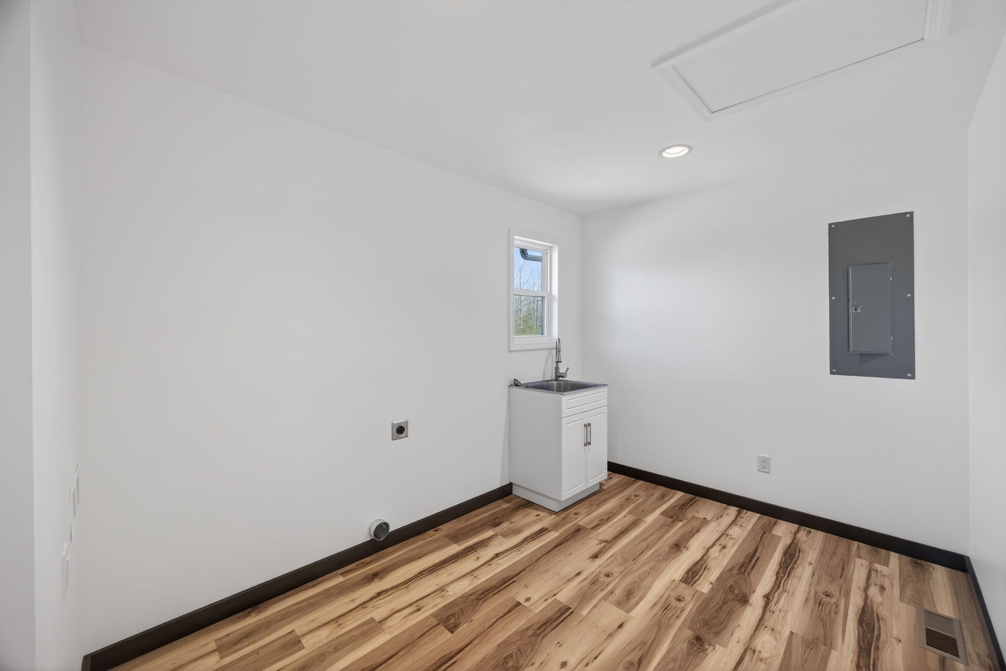 233 Ralph Spivey Lane Gainesboro TN 38562