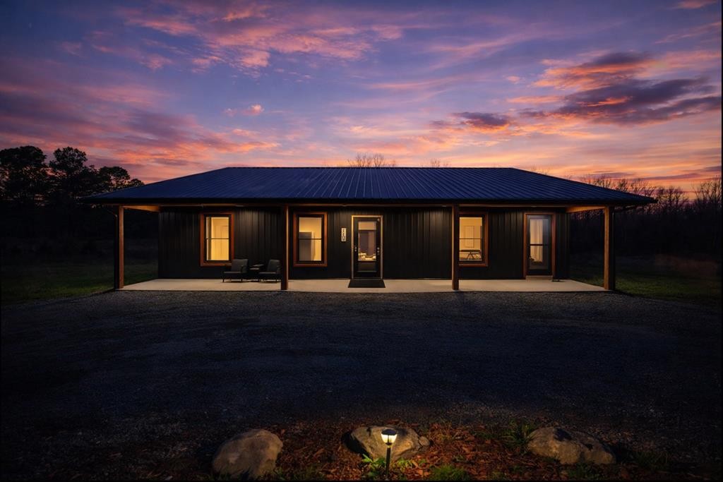 233 Ralph Spivey Lane Gainesboro TN 38562