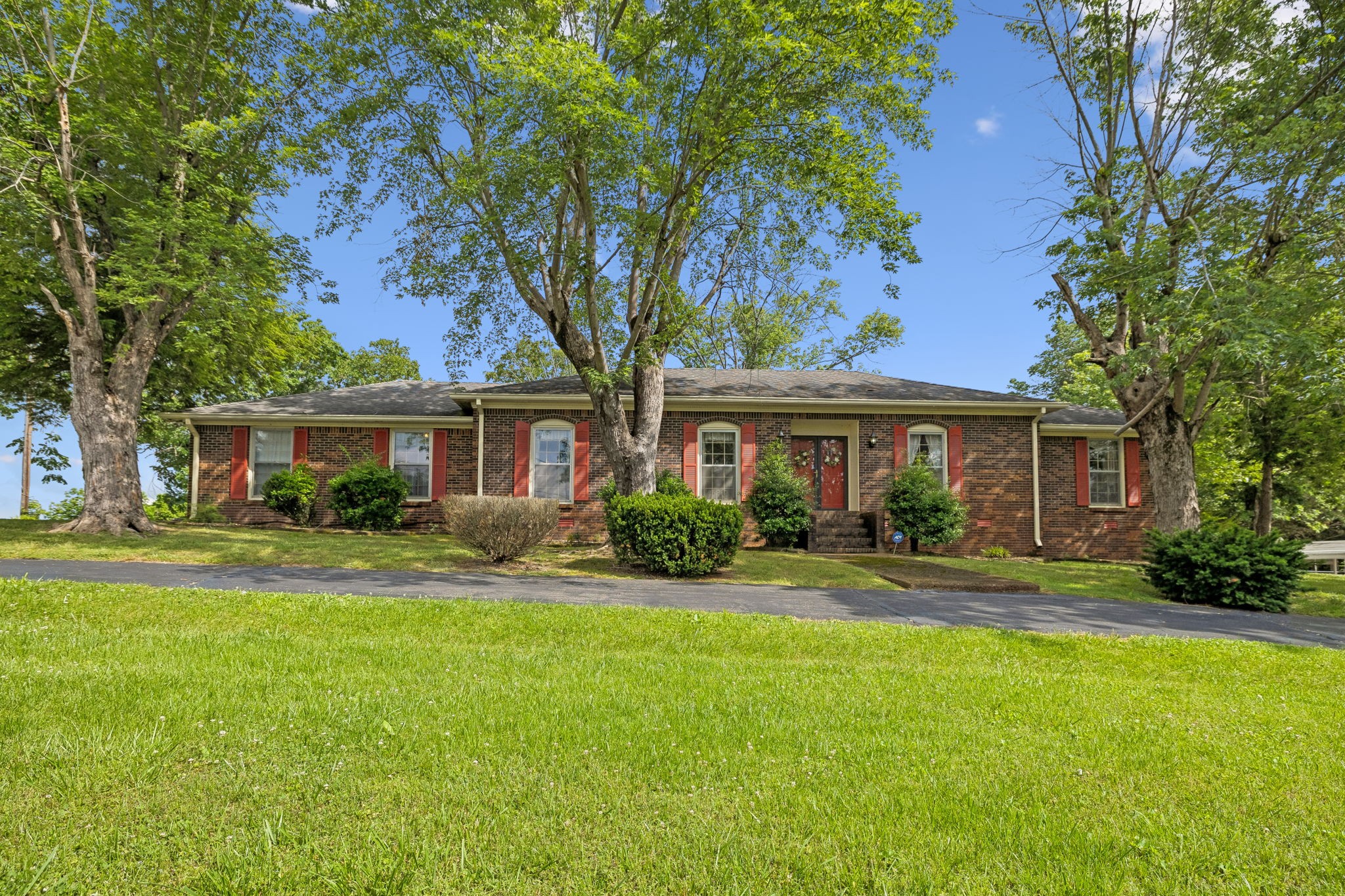 1202 Sycamore Valley Road Ashland City TN 37015