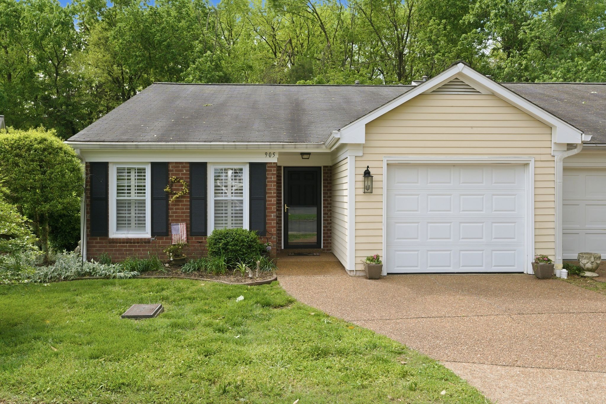 905 Glenmary Court Nashville TN 37205