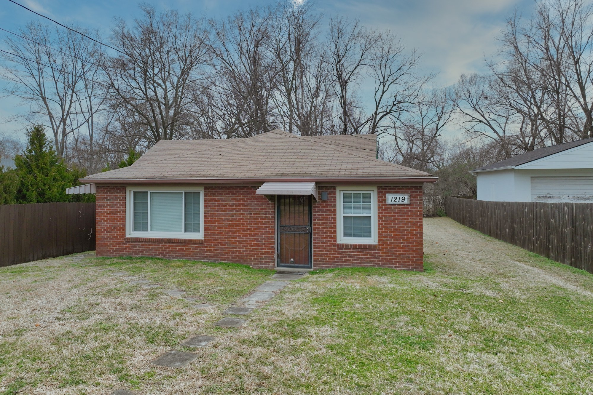1219 Mcgavock Pike Nashville TN 37216