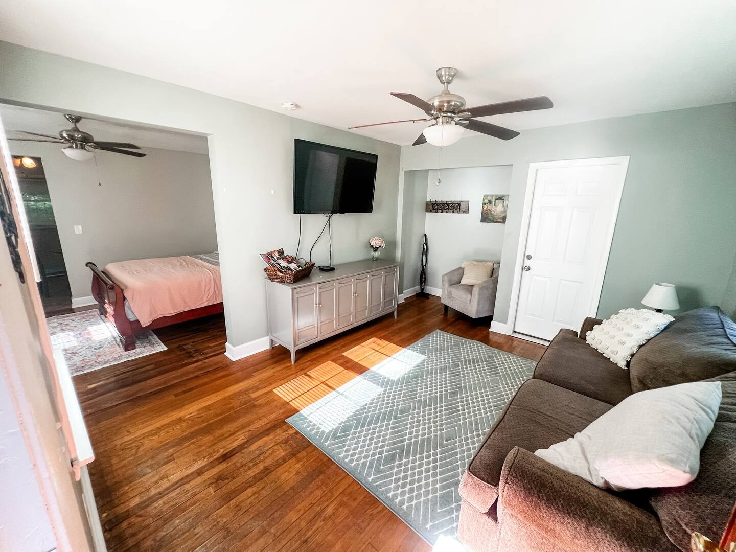 1219 Mcgavock Pike Nashville TN 37216