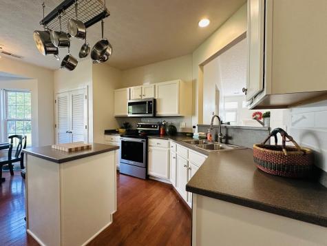 7277 Charlotte Pike Nashville TN 37209