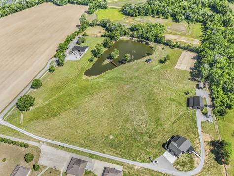 640 Riverview Estates Lane Castalian Springs TN 37031