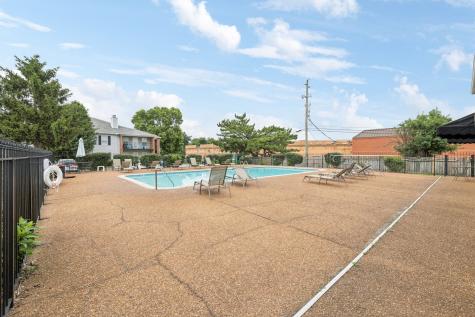 2258 Lebanon Pike Nashville TN 37214