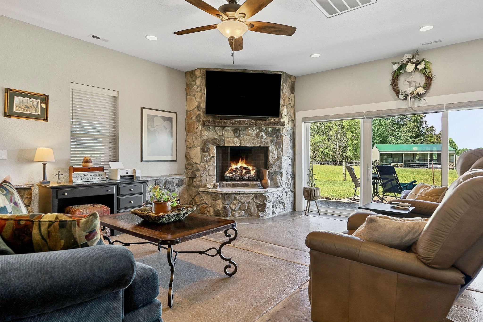 1004 Dry Creek Road Smithville TN 37166