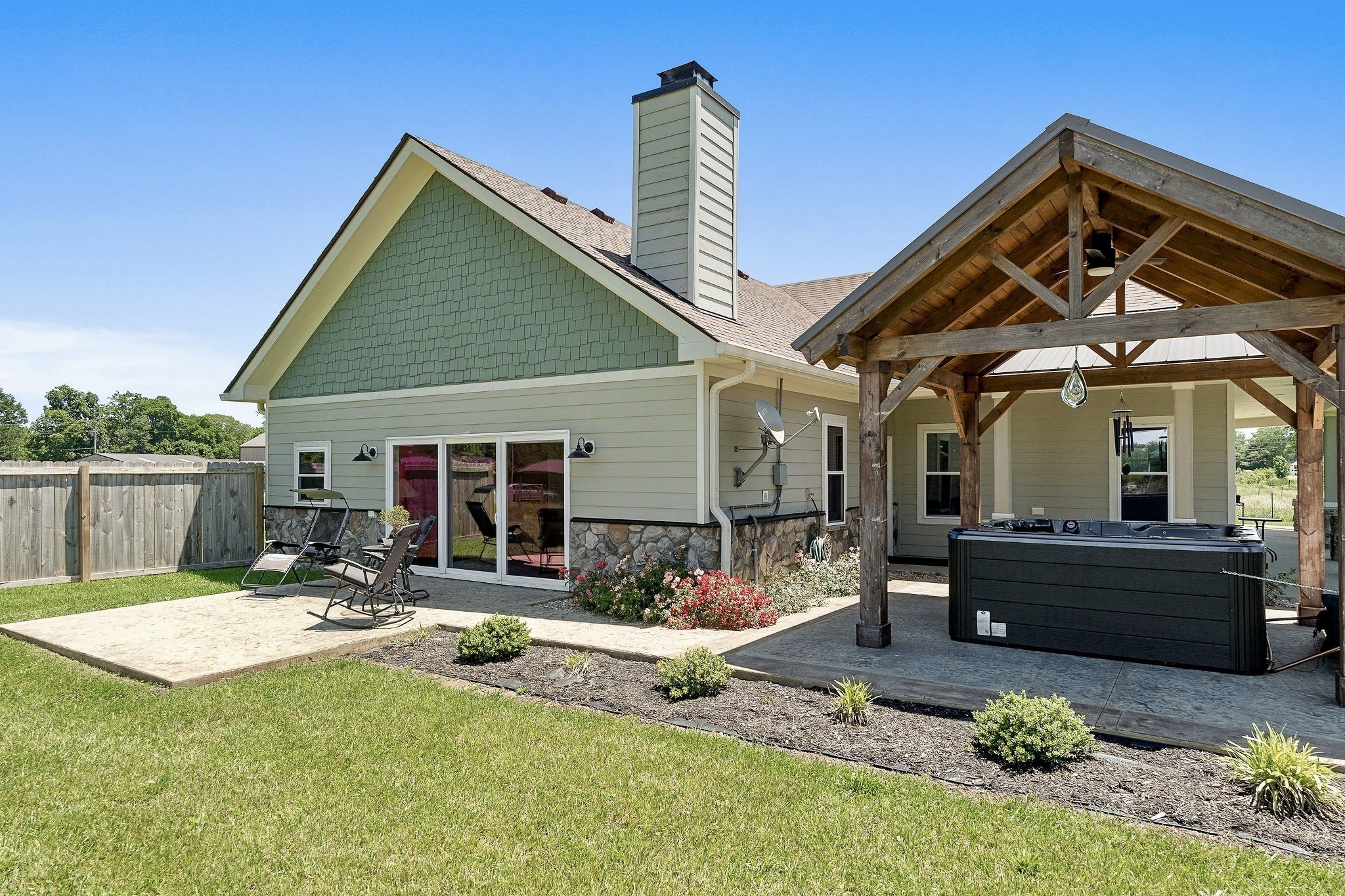 1004 Dry Creek Road Smithville TN 37166