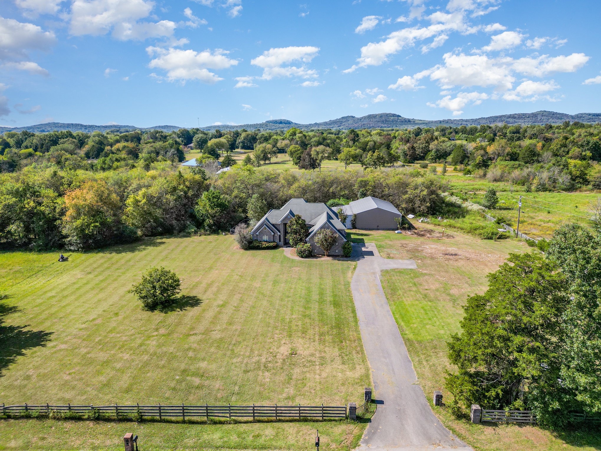 7173 Rhodes Lane Lascassas TN 37085