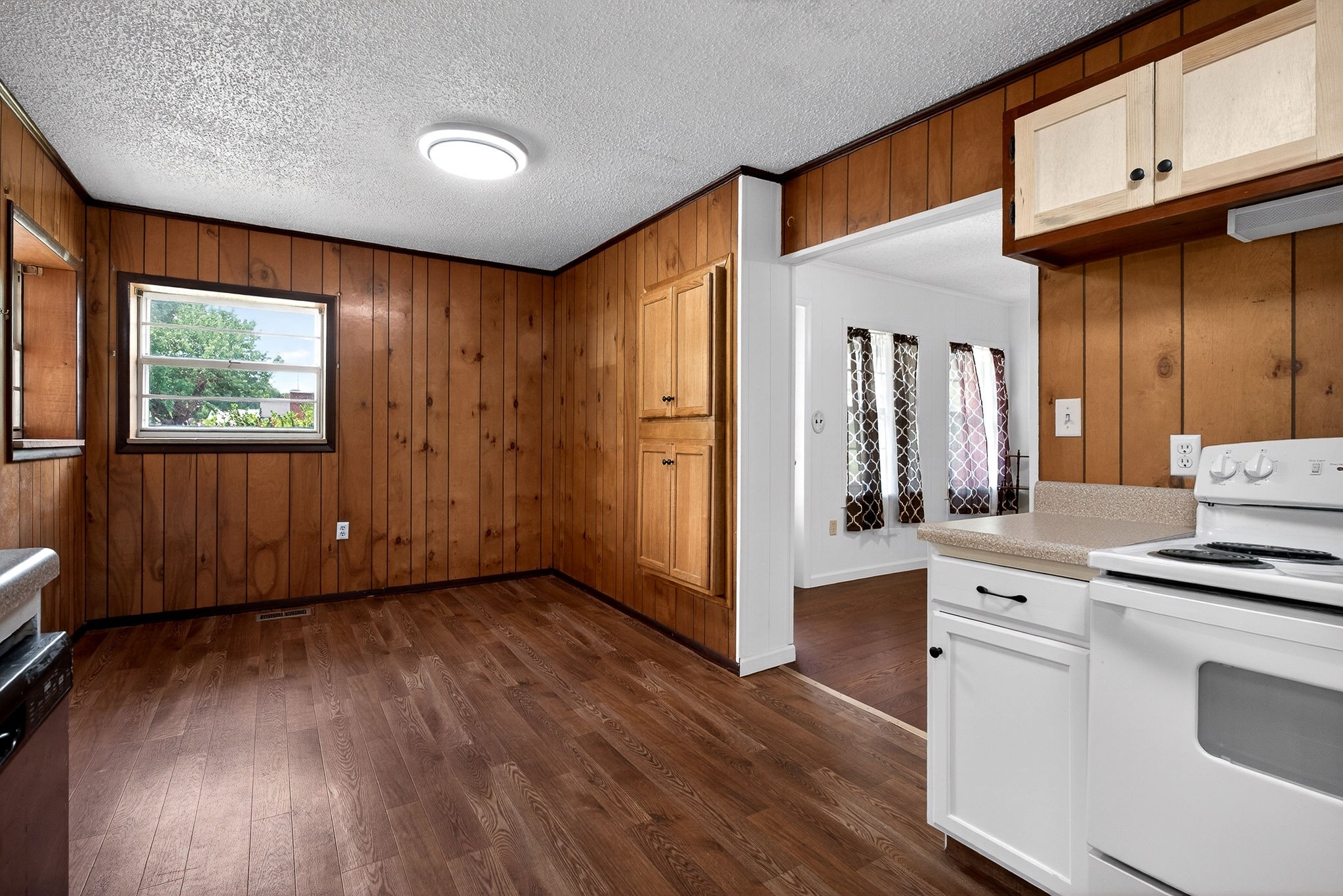 1372 Jamestown Highway Livingston TN 38570