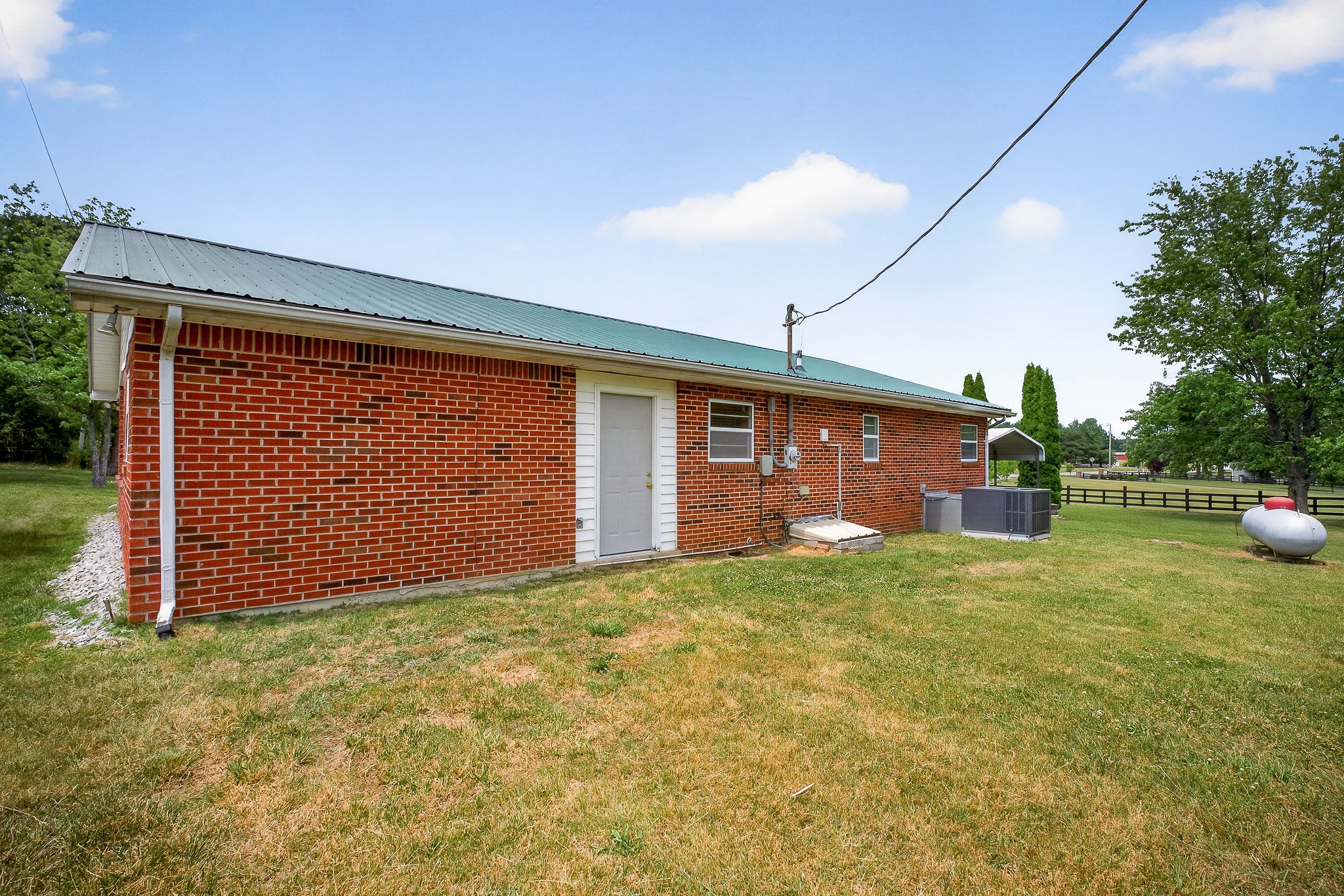1372 Jamestown Highway Livingston TN 38570