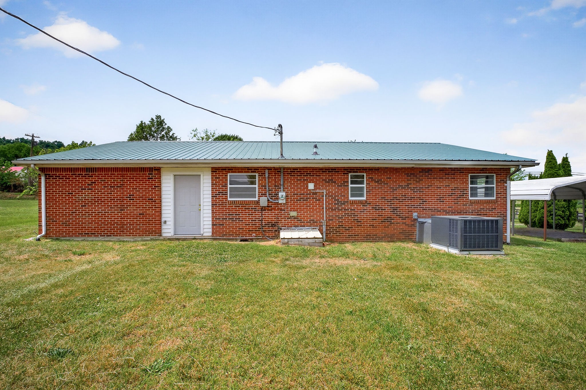 1372 Jamestown Highway Livingston TN 38570