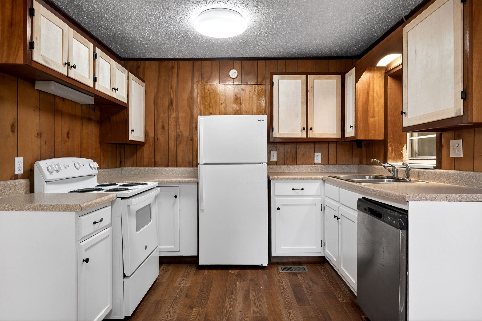 1372 Jamestown Highway Livingston TN 38570