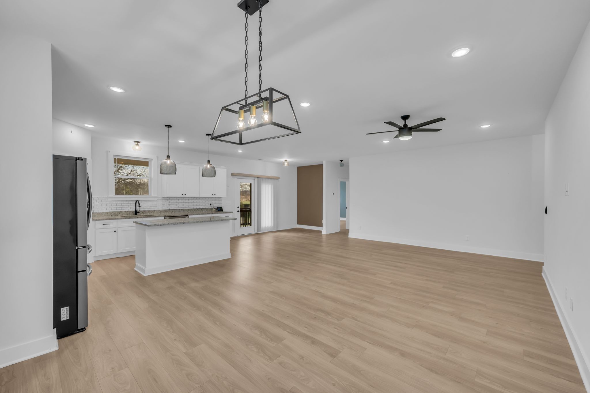 700 Redwood Circle Columbia TN 38401