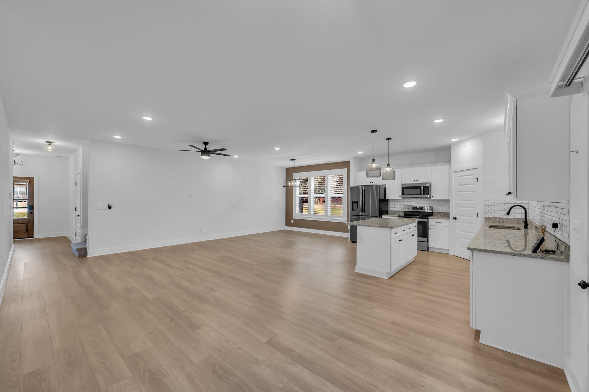 700 Redwood Circle Columbia TN 38401