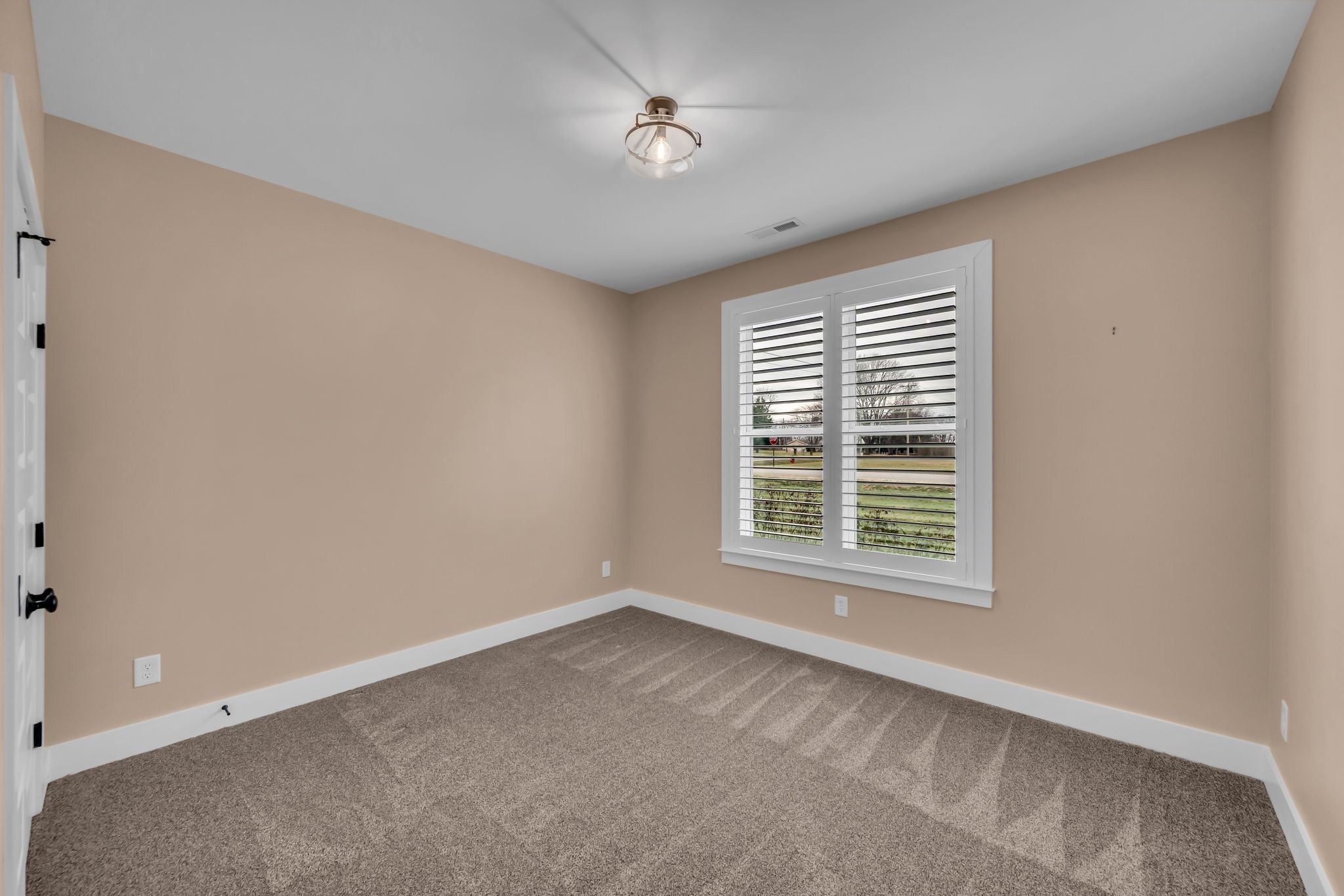 700 Redwood Circle Columbia TN 38401