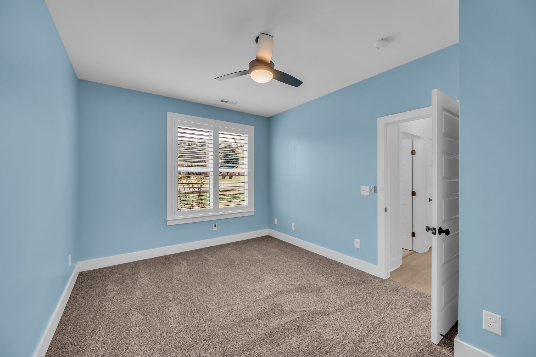 700 Redwood Circle Columbia TN 38401
