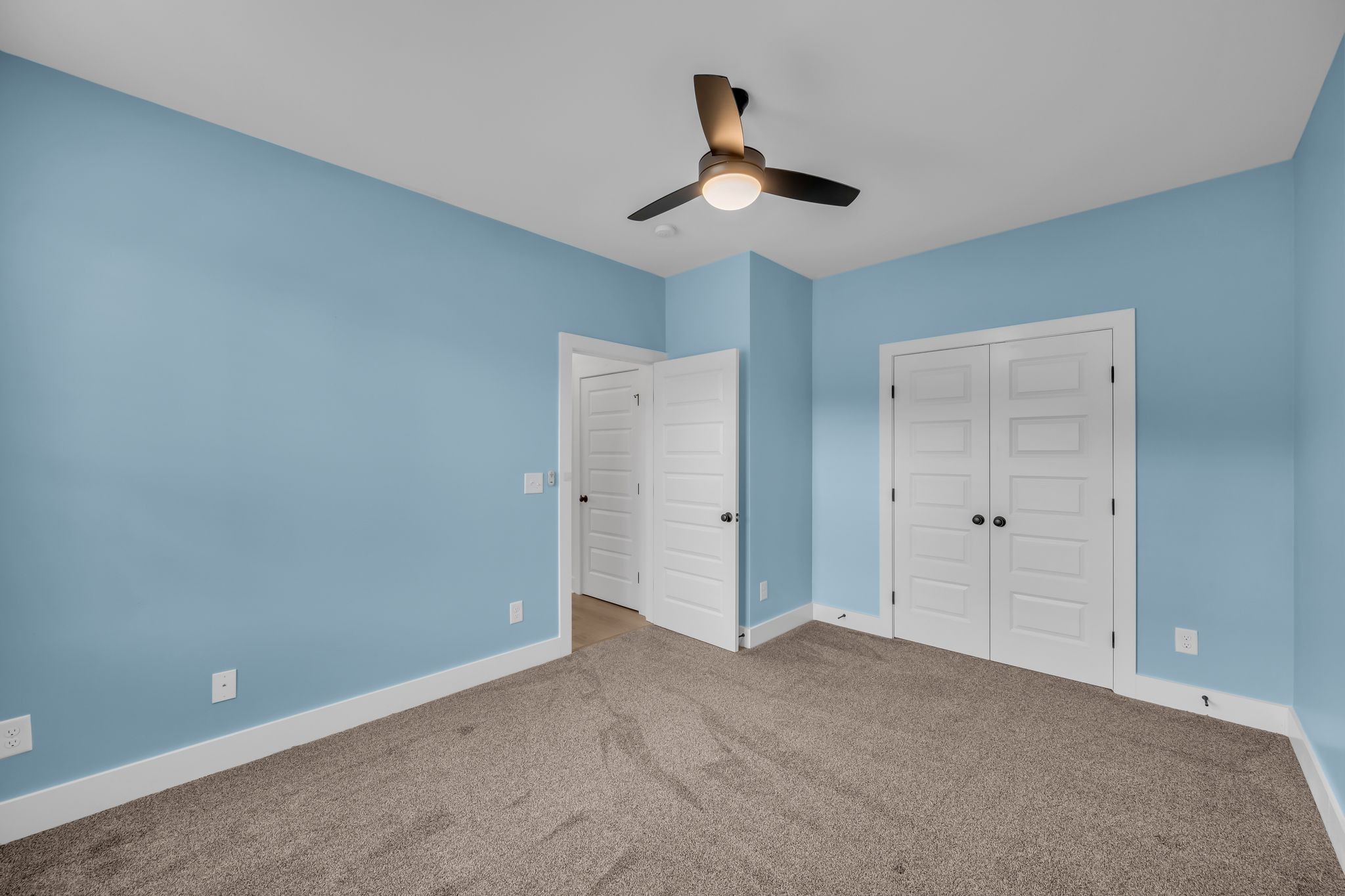 700 Redwood Circle Columbia TN 38401