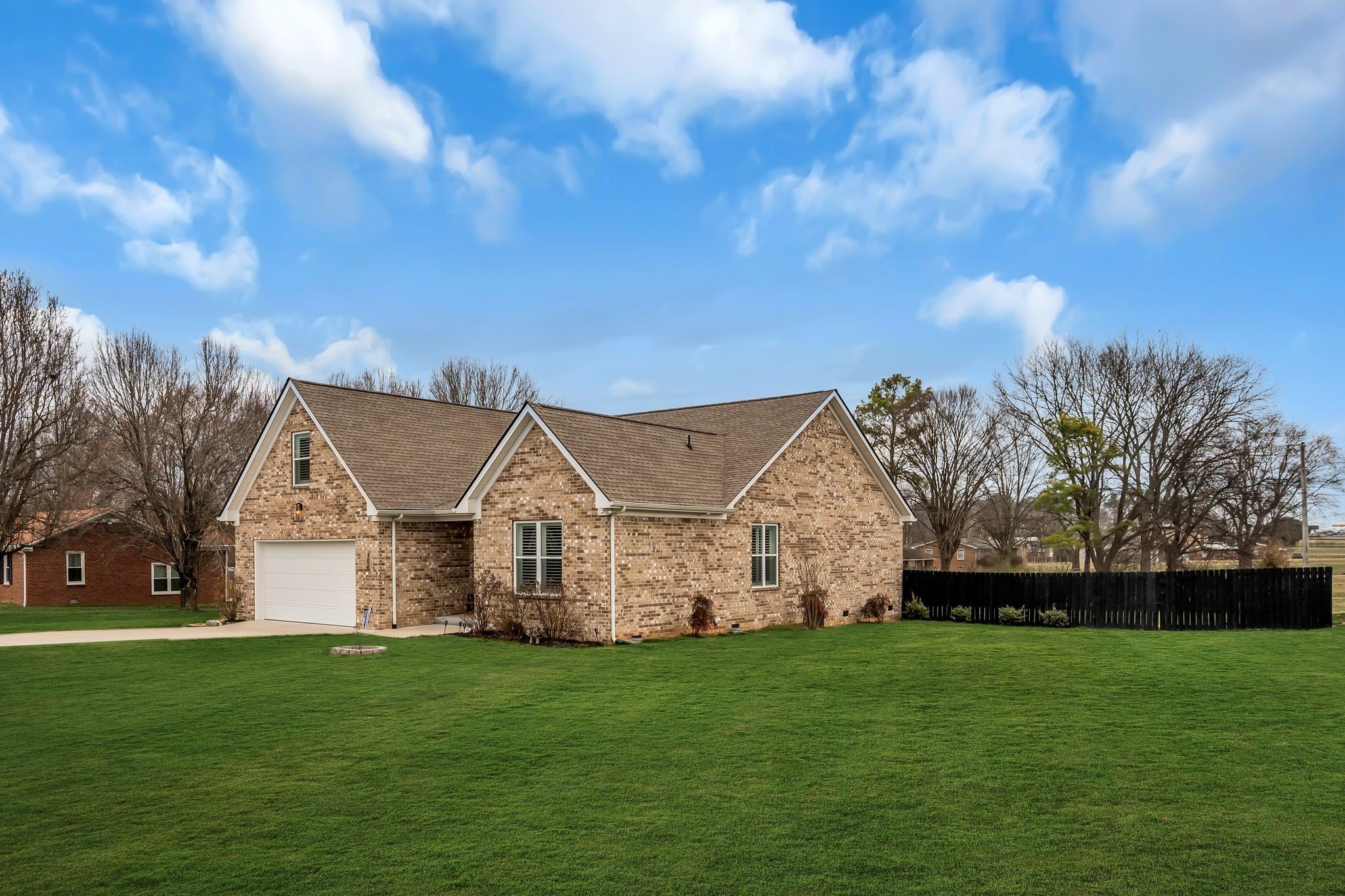 700 Redwood Circle Columbia TN 38401