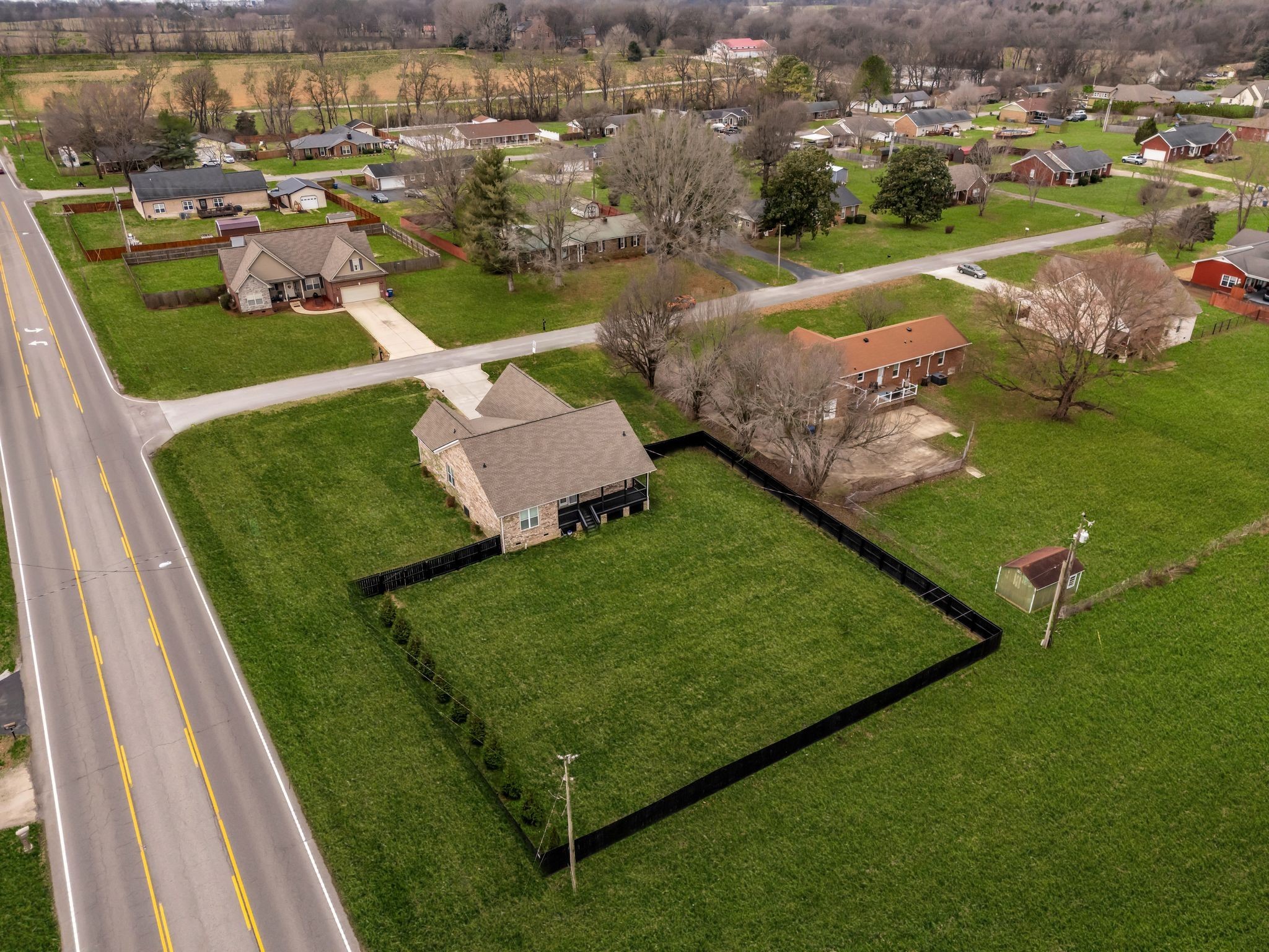 700 Redwood Circle Columbia TN 38401