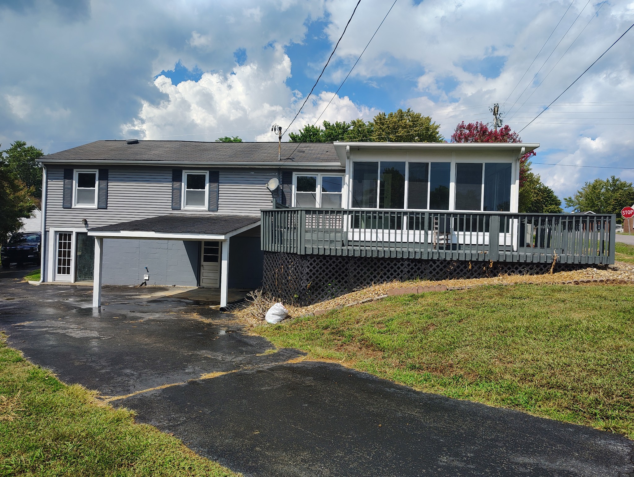 108 Young Avenue Lafayette TN 37083