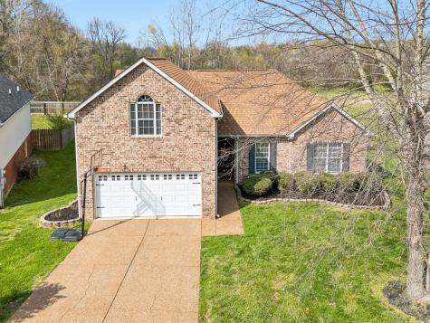 2643 Danbury Circle Spring Hill TN 37174