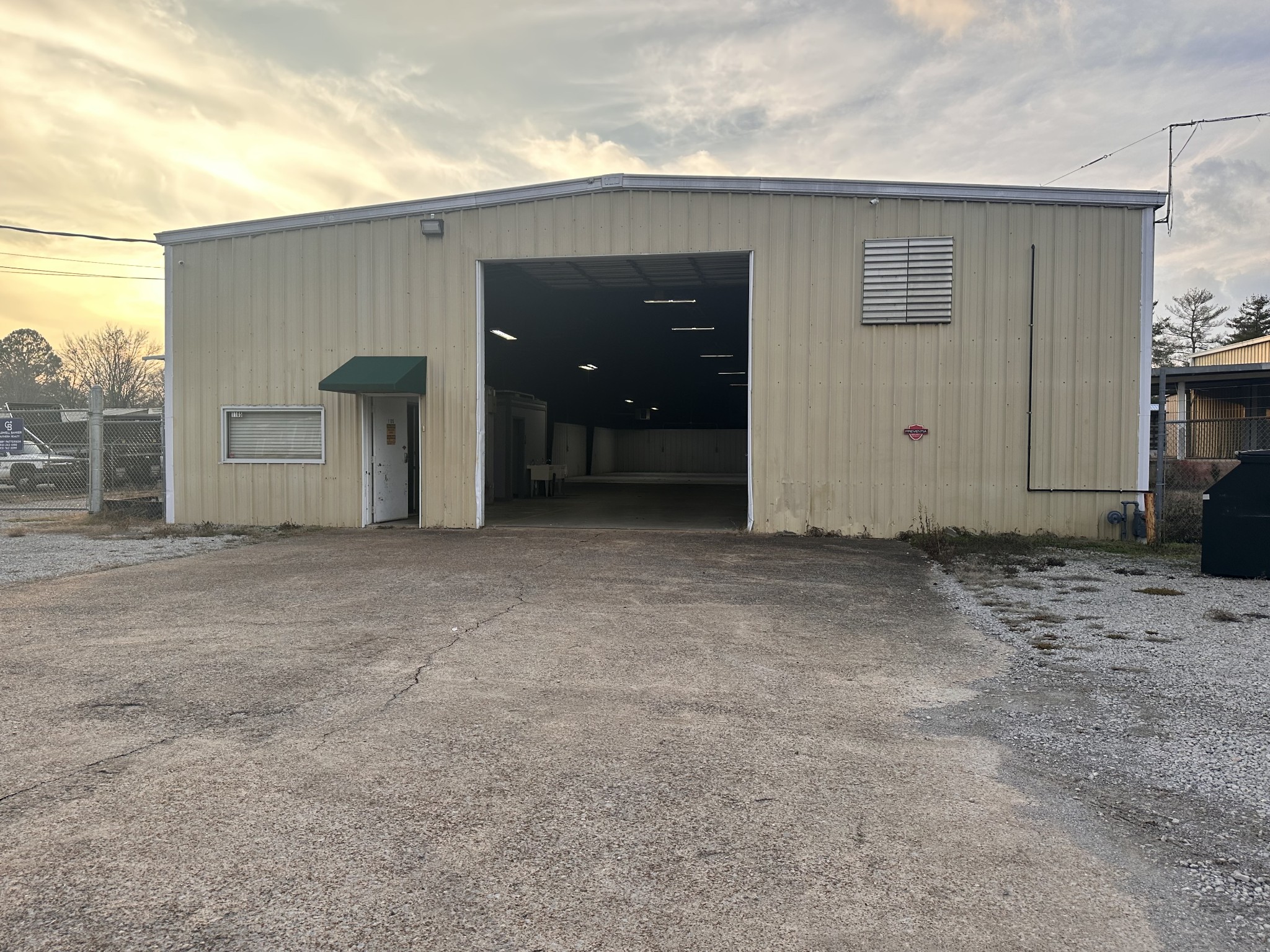 1105 Buffalo Road Lawrenceburg TN 38464
