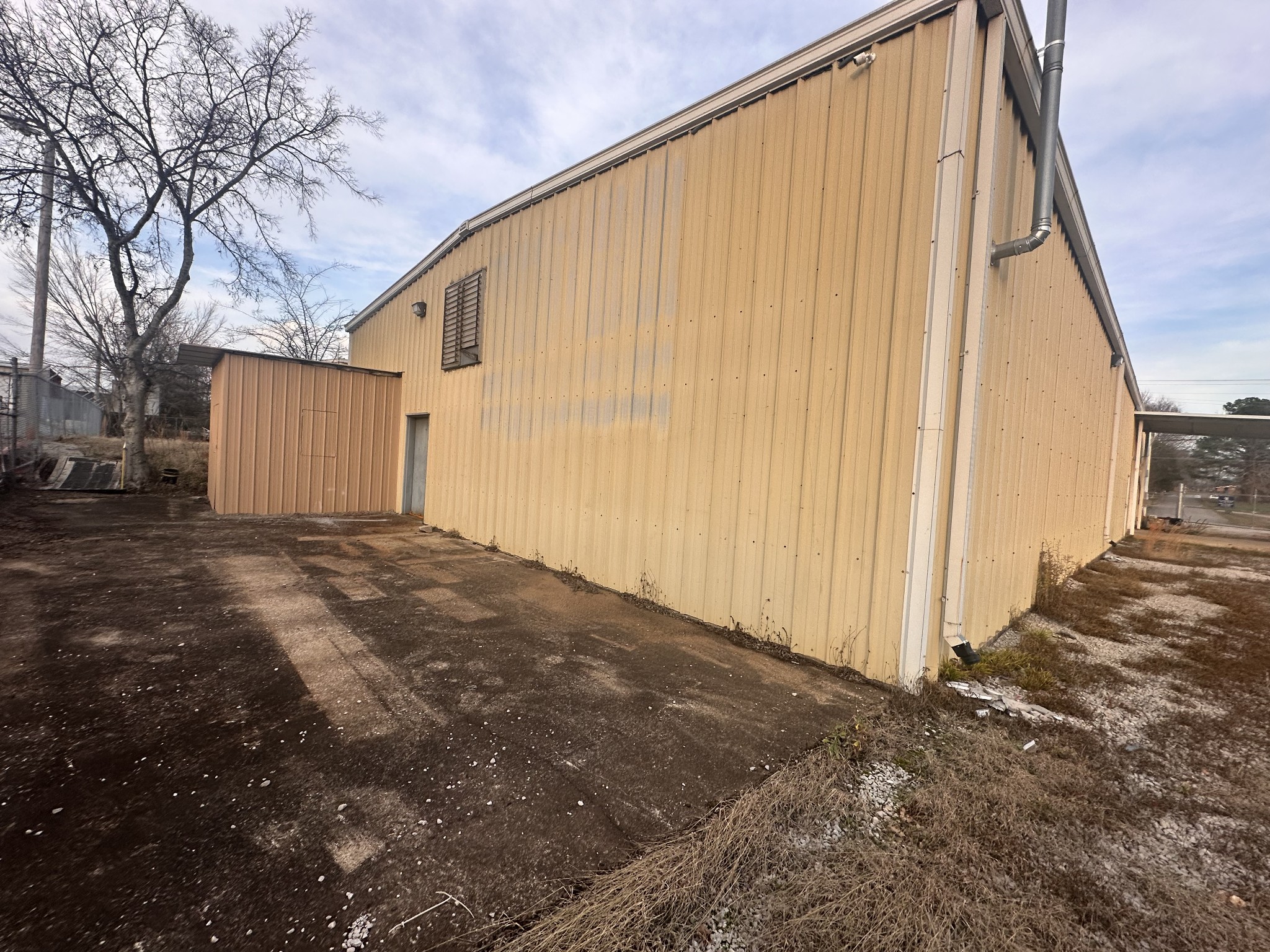 1105 Buffalo Road Lawrenceburg TN 38464
