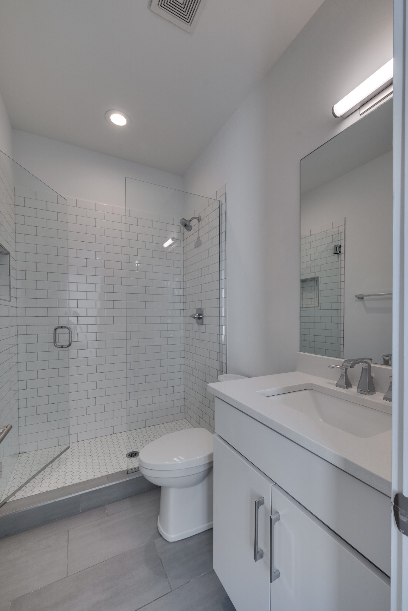 345 Douglas Avenue Nashville TN 37207