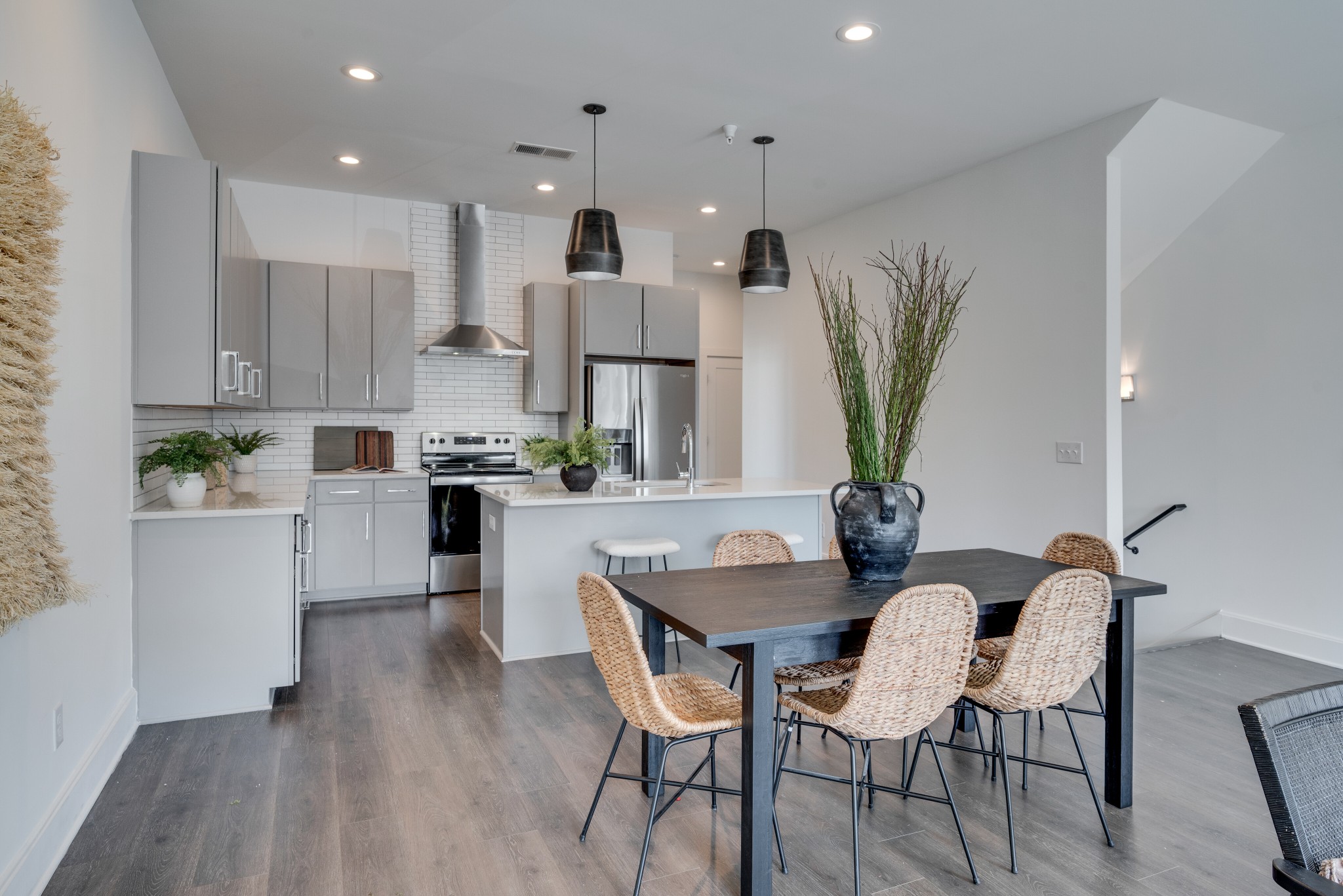 345 Douglas Avenue Nashville TN 37207