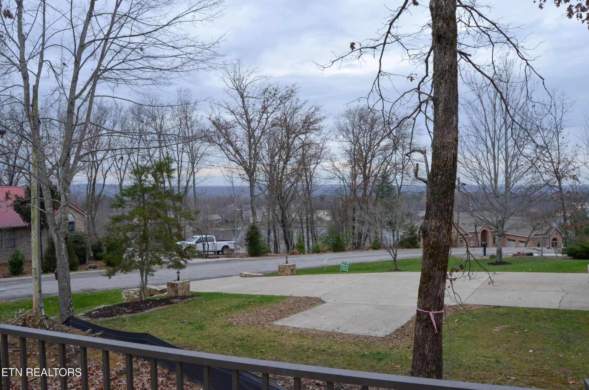 124 Markham Lane Crossville TN 38558