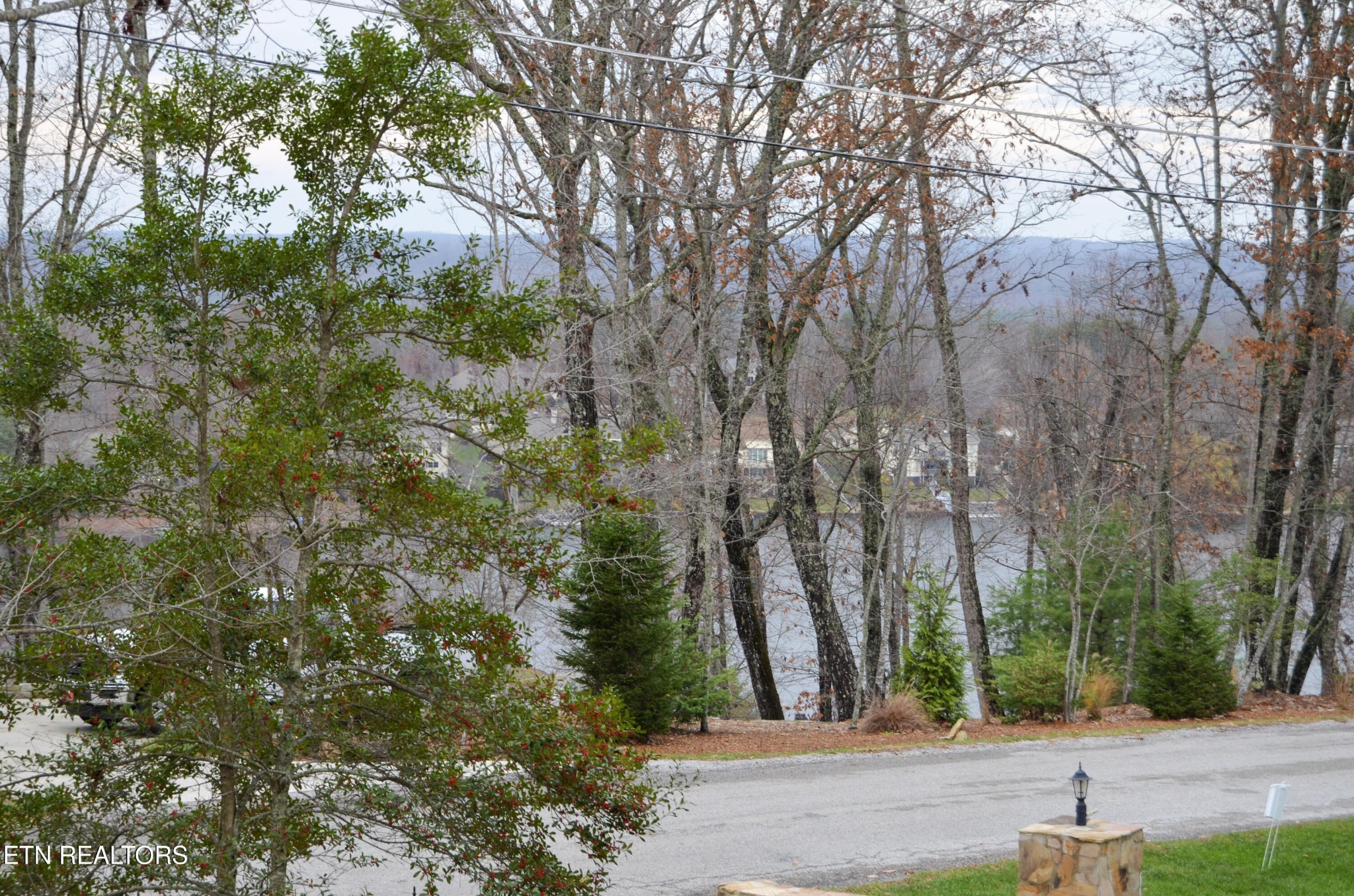 124 Markham Lane Crossville TN 38558