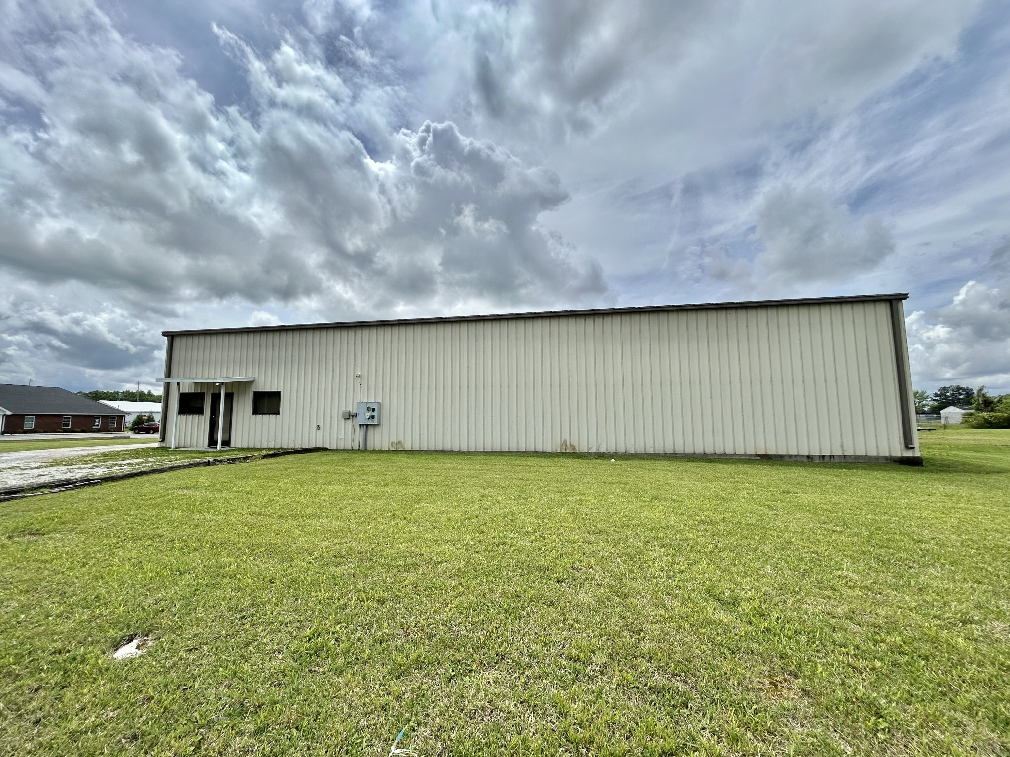 908 Lincoln Street Manchester TN 37355