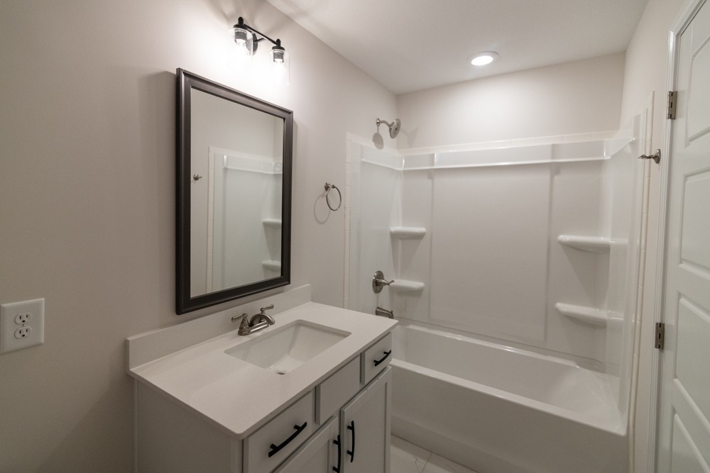 1579 Hidden Creek Trail Clarksville TN 37043