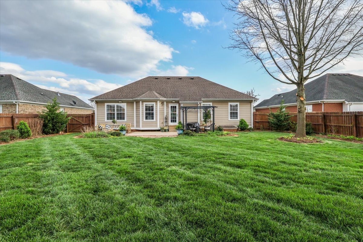 936 Aristides Drive Bowling Green KY 42104