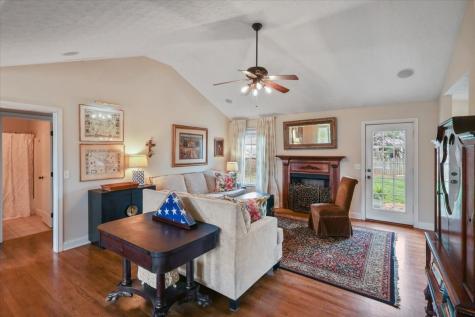 936 Aristides Drive Bowling Green KY 42104