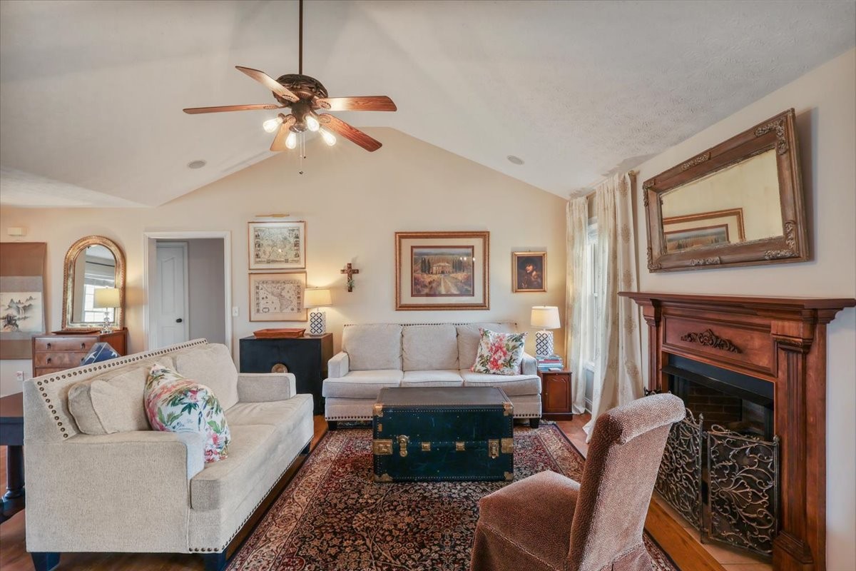 936 Aristides Drive Bowling Green KY 42104