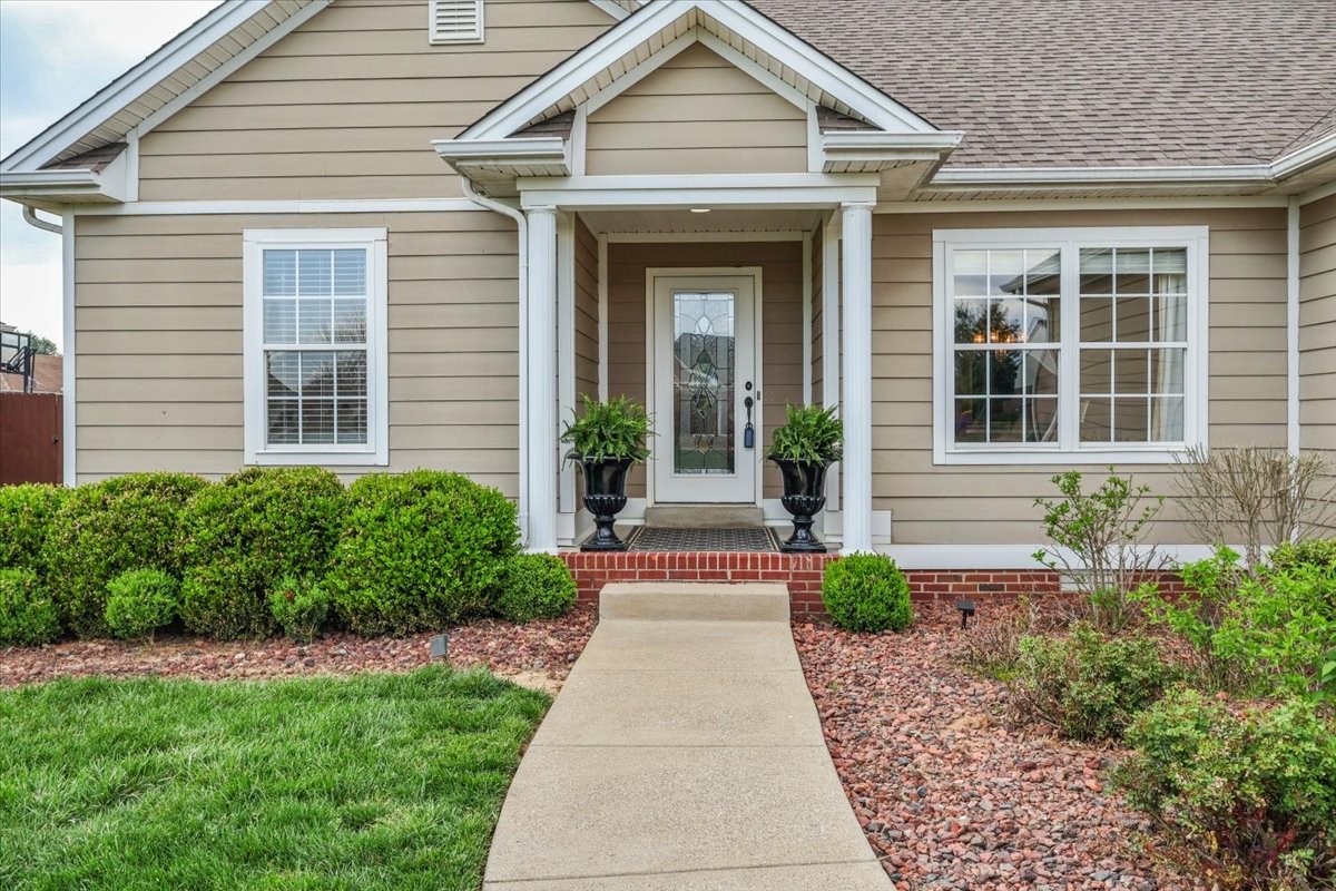 936 Aristides Drive Bowling Green KY 42104