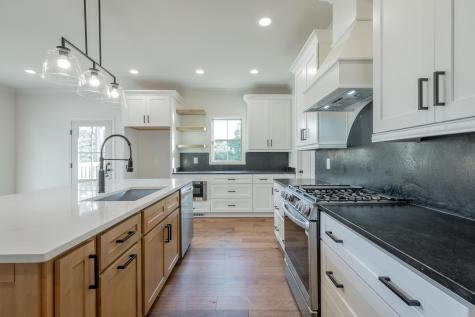 676 Courtney Lane Chattanooga TN 37415