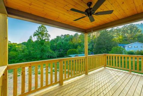676 Courtney Lane Chattanooga TN 37415