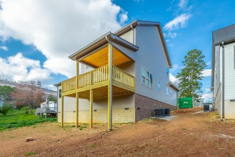 676 Courtney Lane Chattanooga TN 37415