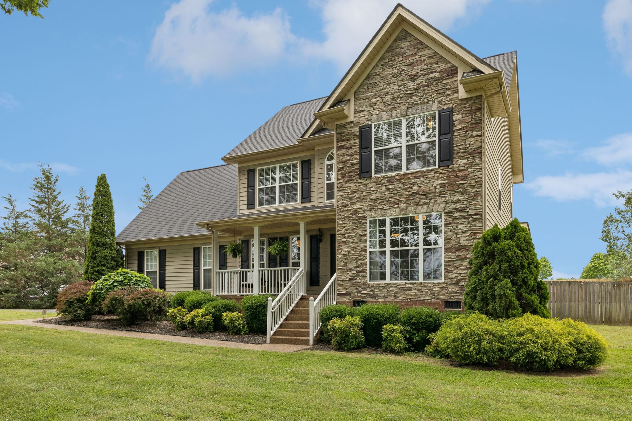 1399 Standing Stone Circle Columbia TN 38401