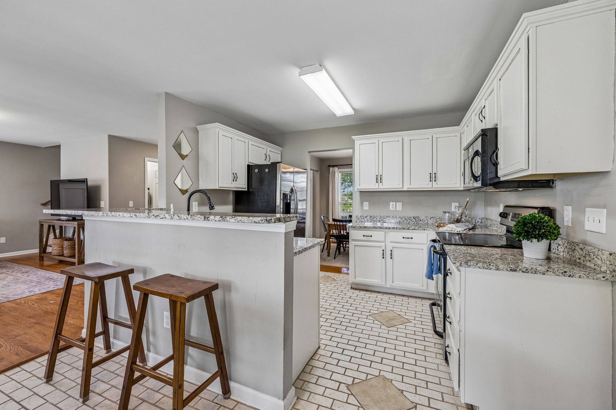 1399 Standing Stone Circle Columbia TN 38401