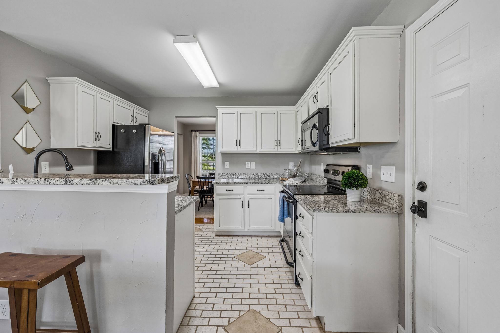 1399 Standing Stone Circle Columbia TN 38401