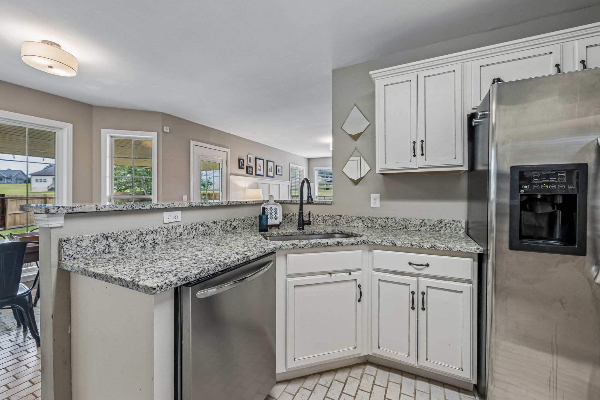 1399 Standing Stone Circle Columbia TN 38401