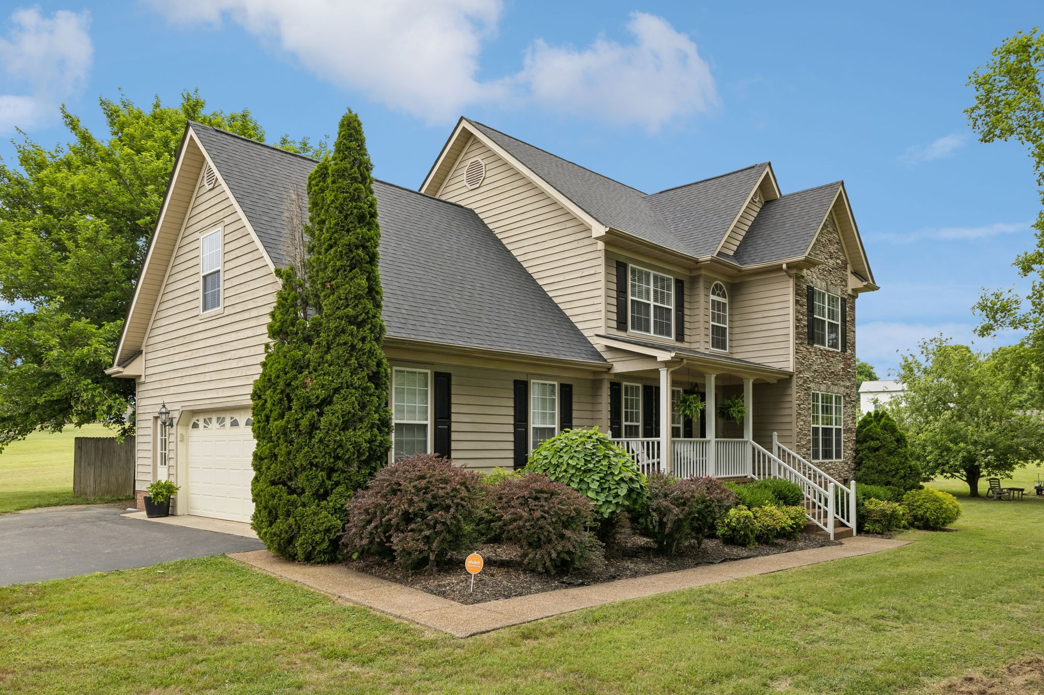 1399 Standing Stone Circle Columbia TN 38401