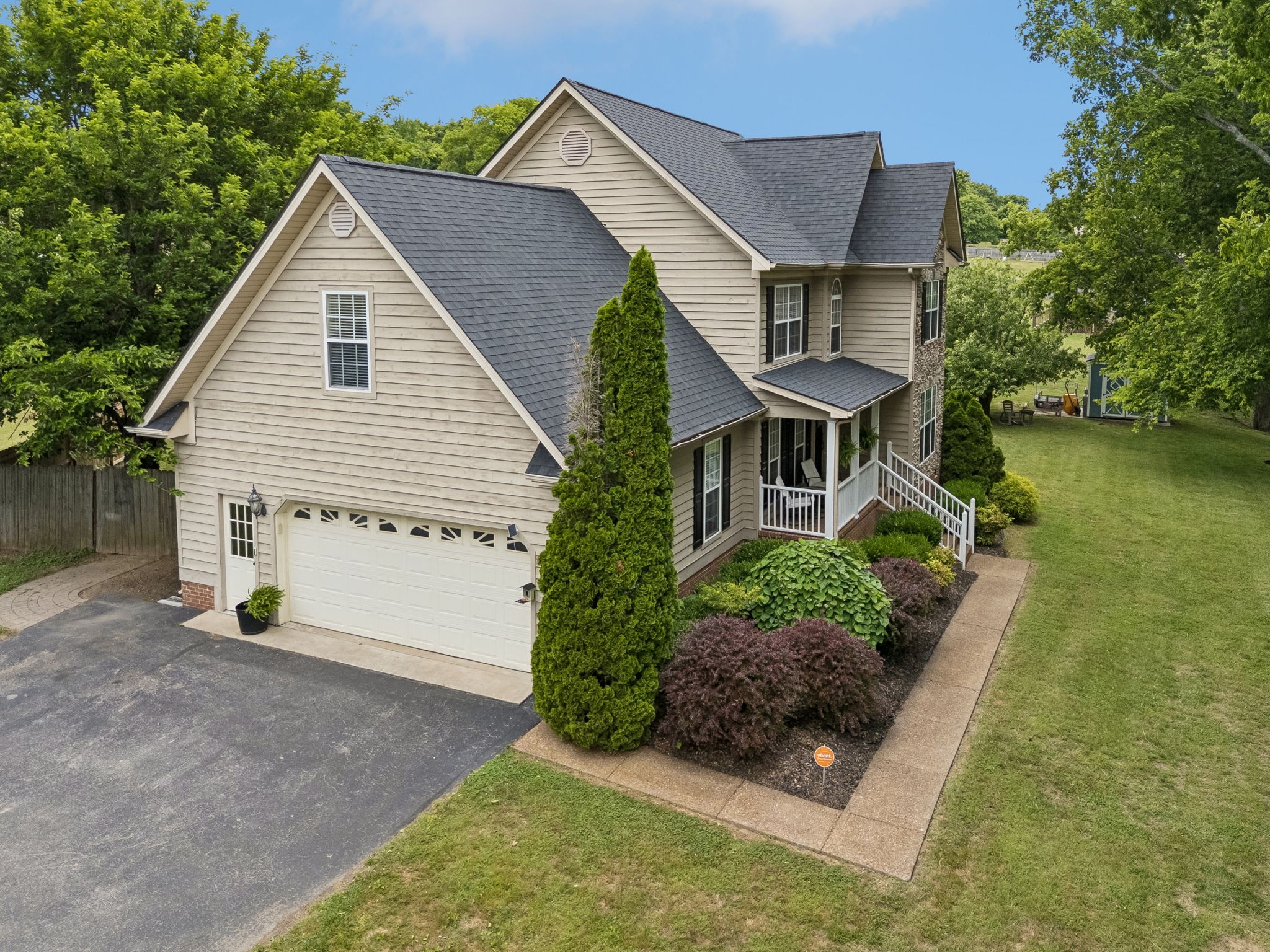 1399 Standing Stone Circle Columbia TN 38401