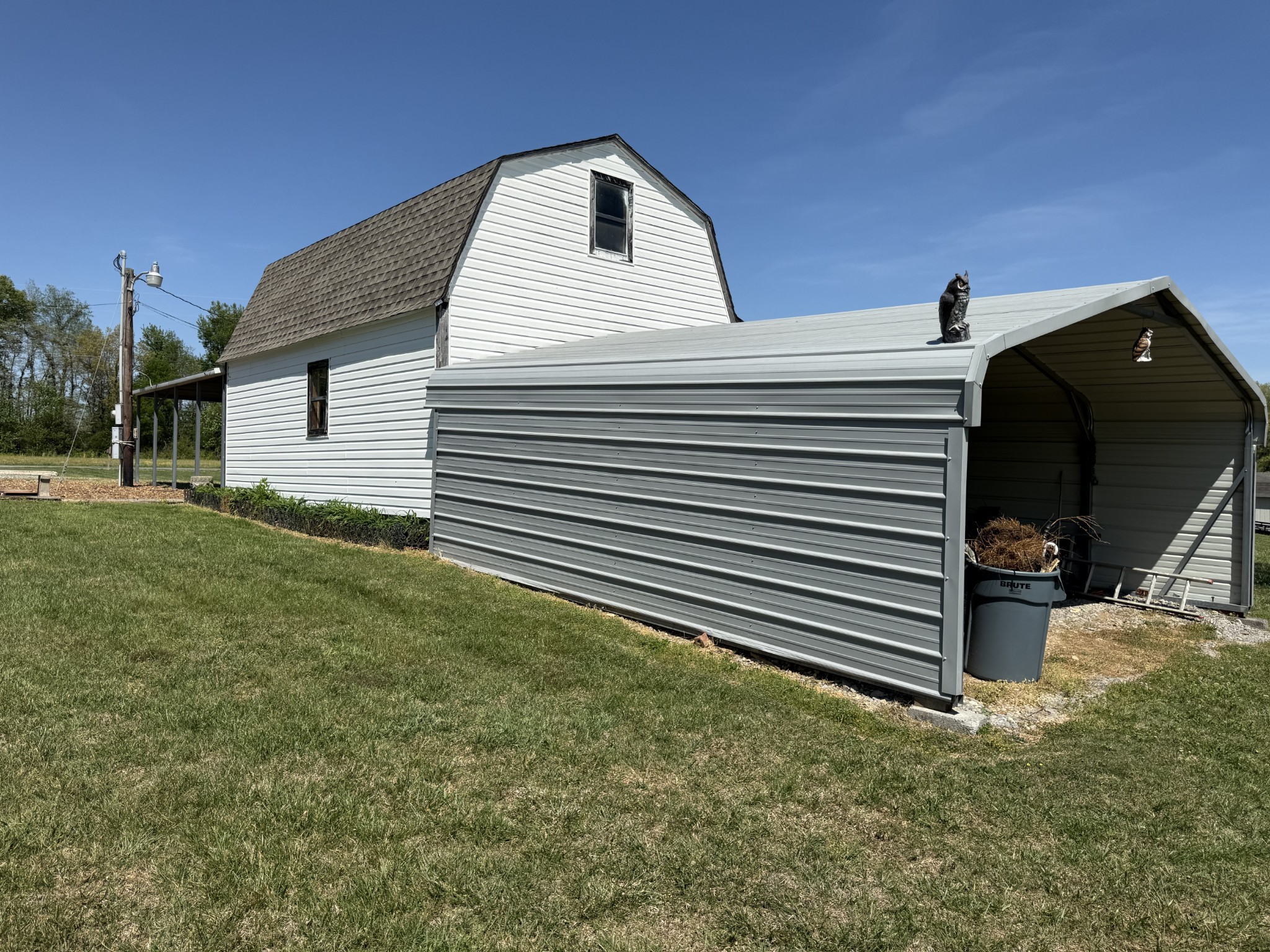 1247 Myrtle Road Bradyville TN 37026