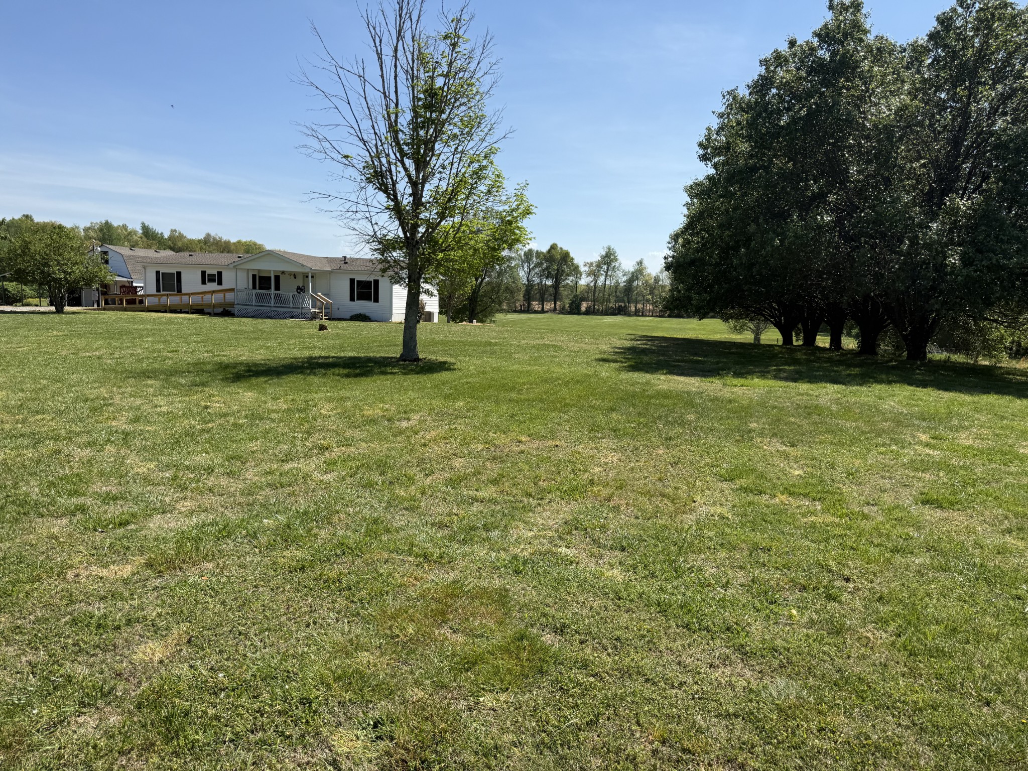 1247 Myrtle Road Bradyville TN 37026