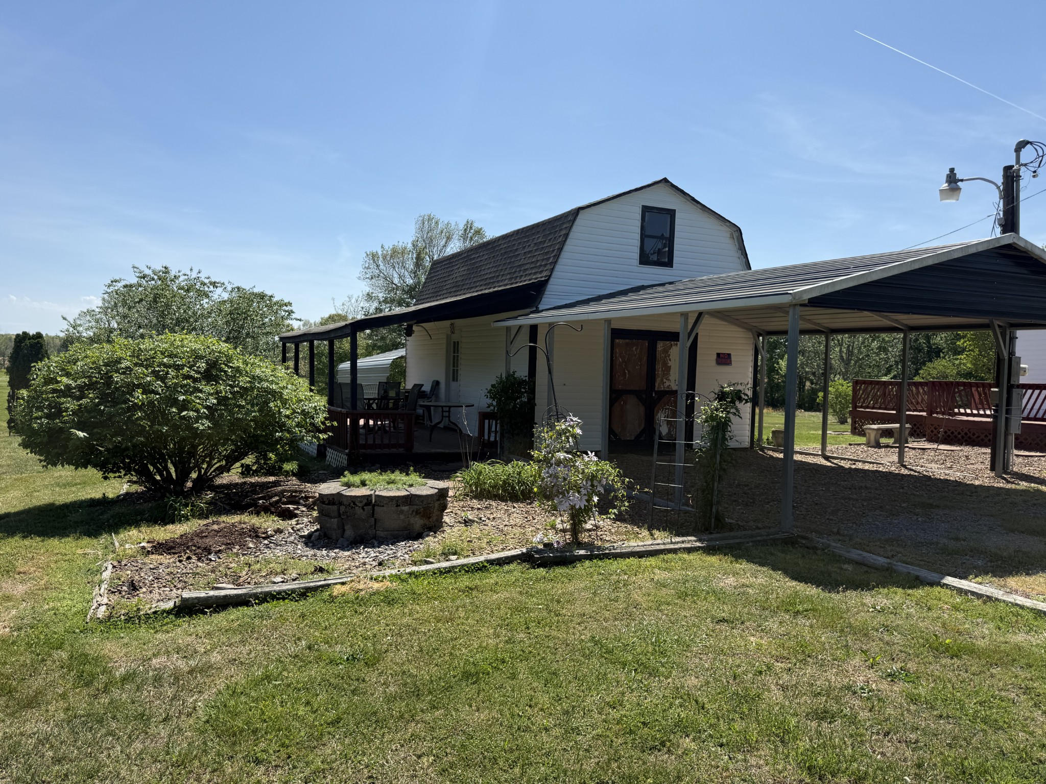 1247 Myrtle Road Bradyville TN 37026